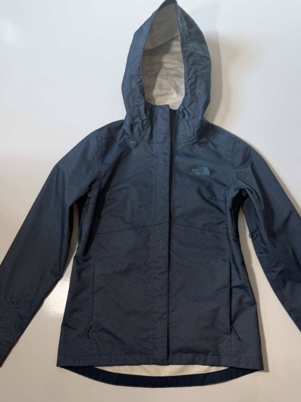 The North Face Women’s Hooded Navy Rain Jacket/Windbreaker- size S